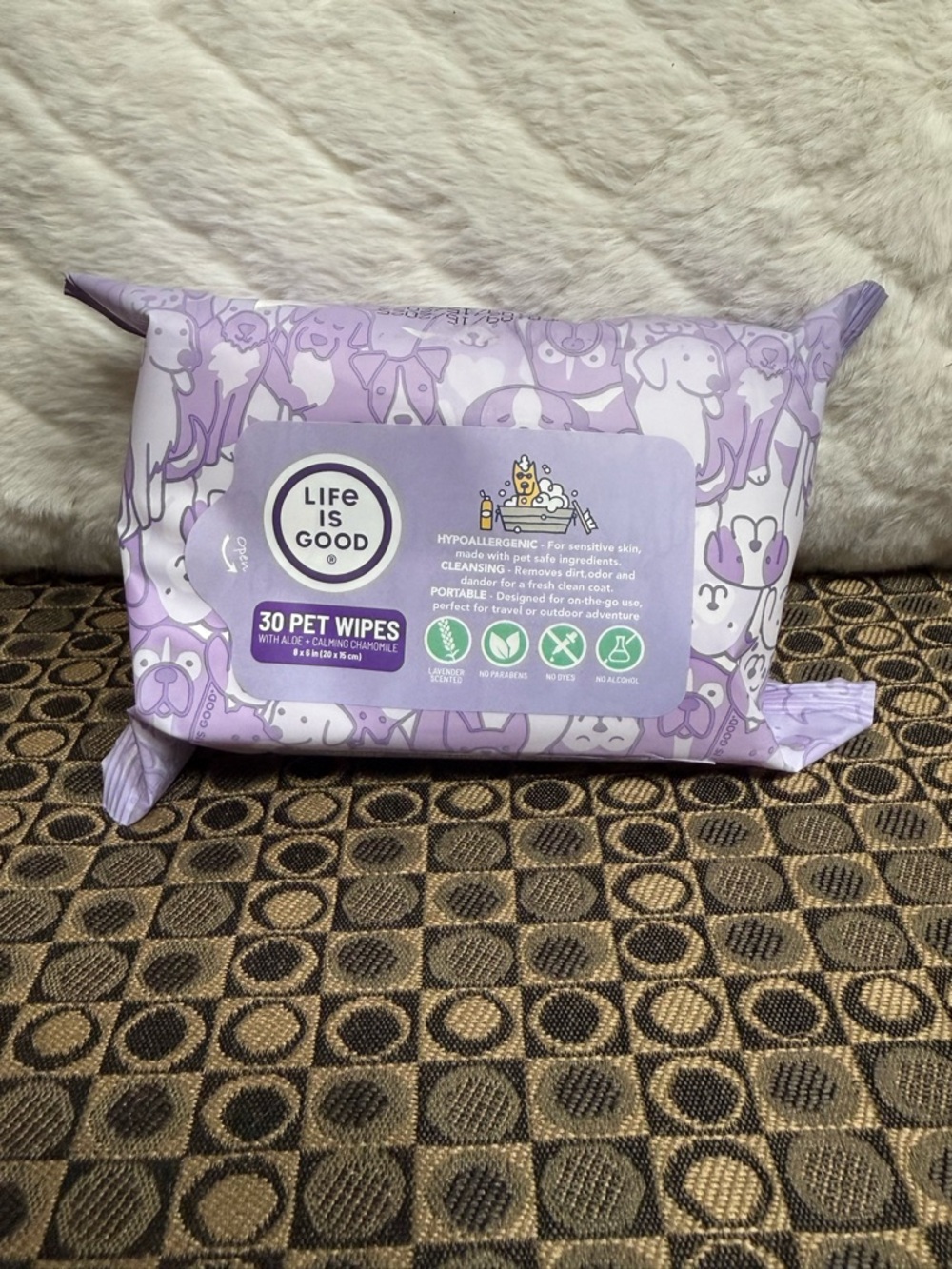 Life Is Good Lavender Scented Pet Wipes - 30 Count